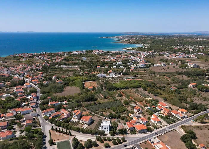 Διαμέρισμα Luxury By Belmont Realty