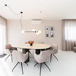 Daire Luxury By Belmont Realty