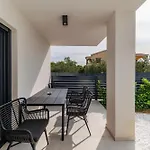 Appartement Luxury By Belmont Realty *
