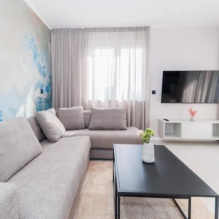 شقة Luxury By Belmont Realty زاتون