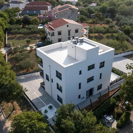 Appartement Luxury By Belmont Realty *