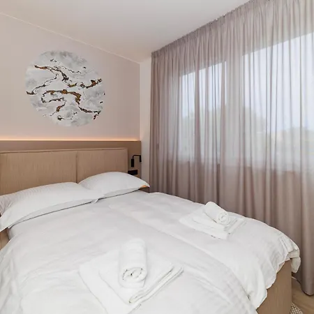 דירה Luxury By Belmont Realty *