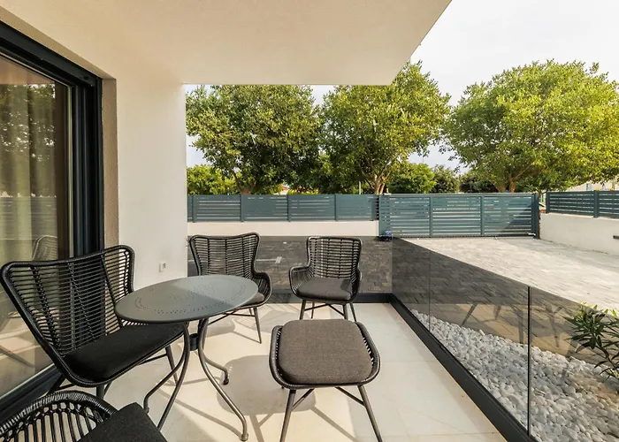 Luxury By Belmont Realty Zaton (Zadar)