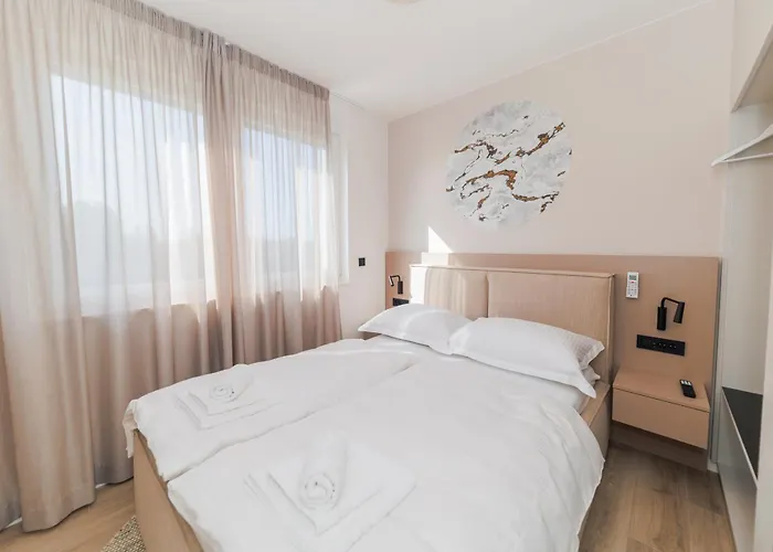 Appartement Luxury By Belmont Realty