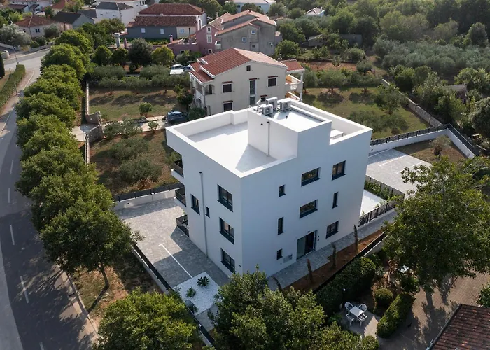 Appartement Luxury By Belmont Realty *